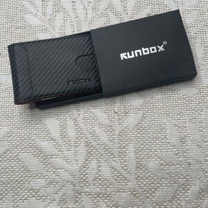 Runbox Black Carbon Fiber Wallet new